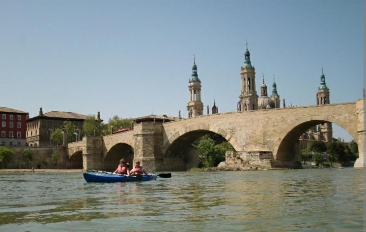 Apartamento En El Centro De Zaragoza "El Rubi Del Pilar" Bagian luar foto