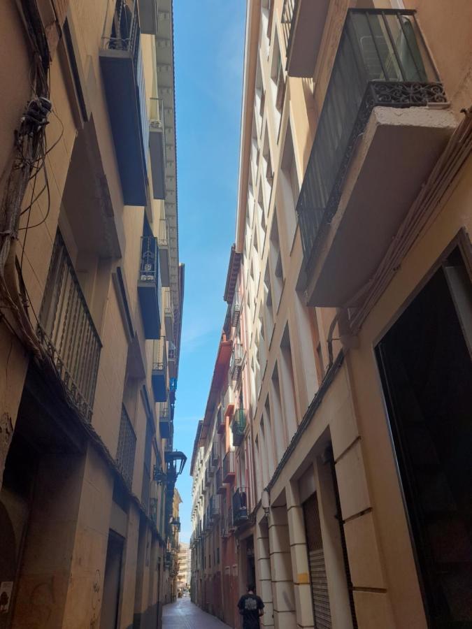 Apartamento En El Centro De Zaragoza "El Rubi Del Pilar" Bagian luar foto